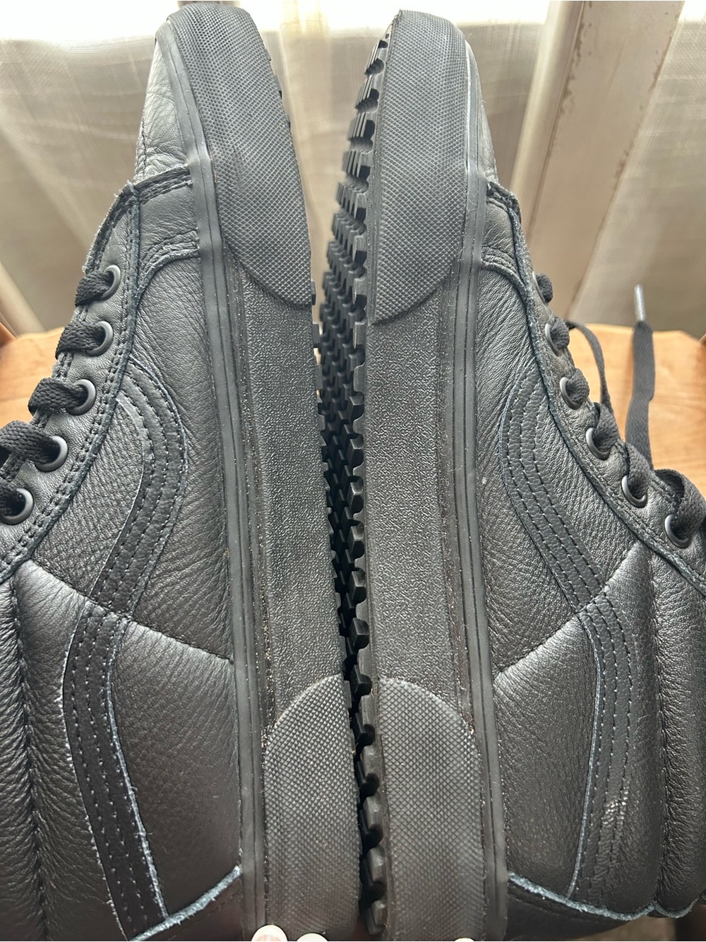Vans Men's Sk8-Hi Leather High-Top Sneakers - Black men's 9 women's 10.5 Retro - Picture 8 of 12